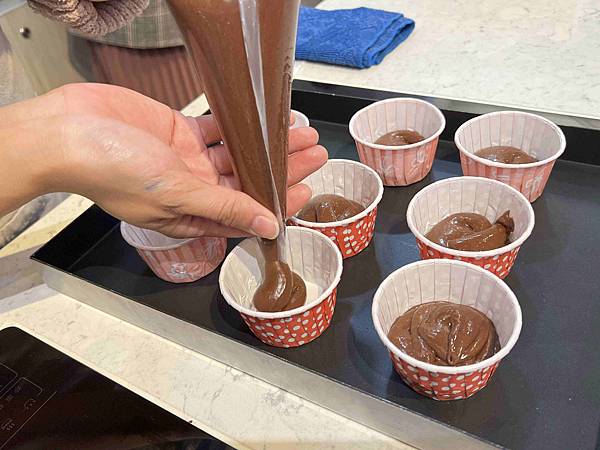 桂冠窩廚房情人節杯子蛋糕 (40).jpg