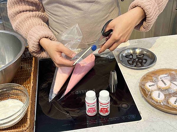 桂冠窩廚房情人節杯子蛋糕 (59).jpg