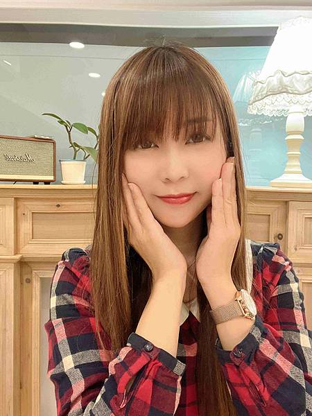 ALOINS 雅洛茵斯皇家蘆薈美肌霜