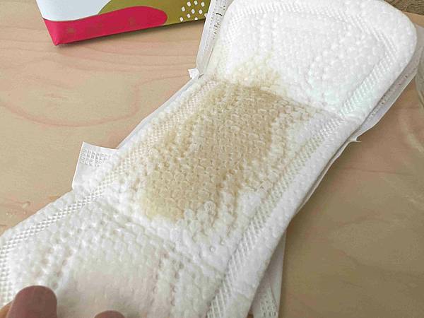 良爽漢方衛生棉 (57).jpg