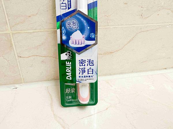 黑人全亮白極緻牙膏潄口水 (11).jpg