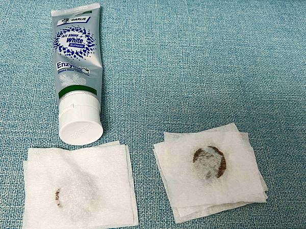 黑人全亮白極緻牙膏潄口水 (36).jpg