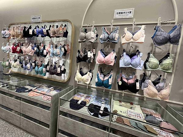 玉如阿姨嘉義門市 (7).jpg