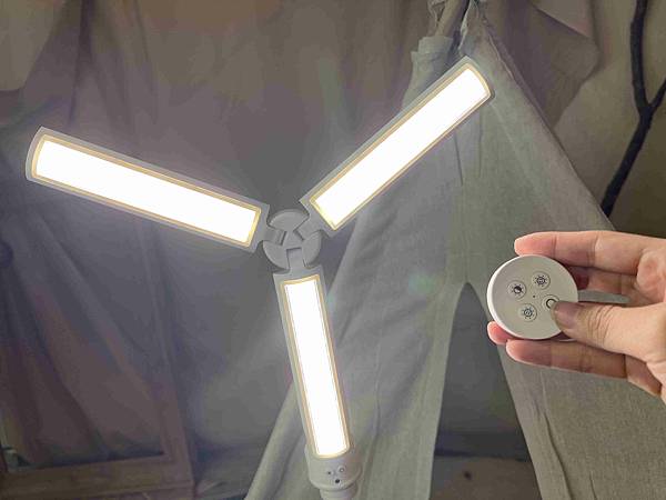 美極品補光燈 (22).jpg