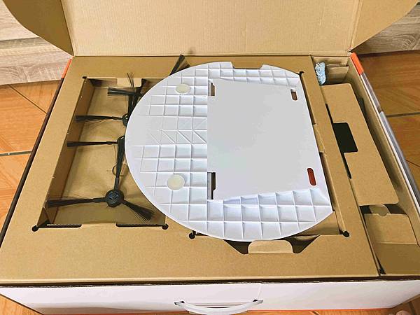 ILIFE掃地機器人A10s (10).jpg