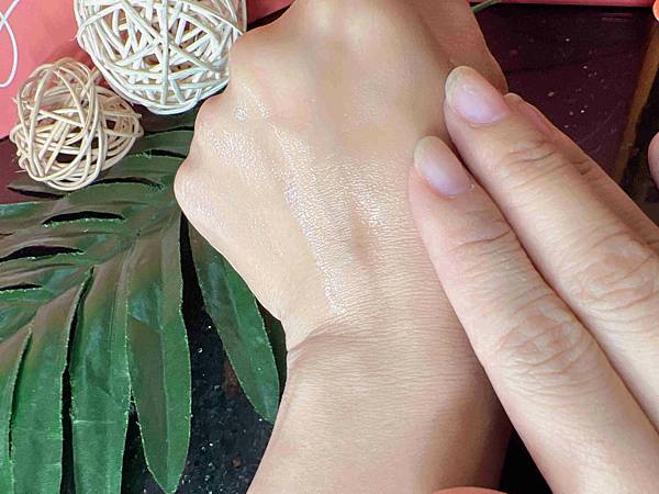 小紅牛牛蕃茄面膜 (14).jpg