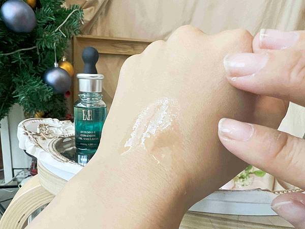 ERH 絕對修護保濕精華液 (14).jpg