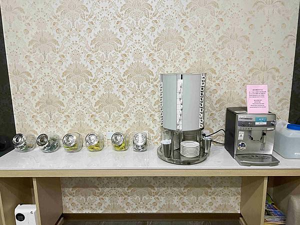 鮪魚飯店塩埕館 (9).jpg