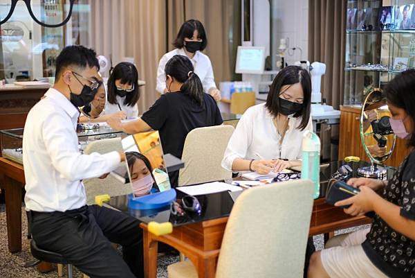 視界光眼鏡 (6).jpg