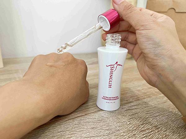 生麗超水潤緊緻保濕安瓶 (12).jpg
