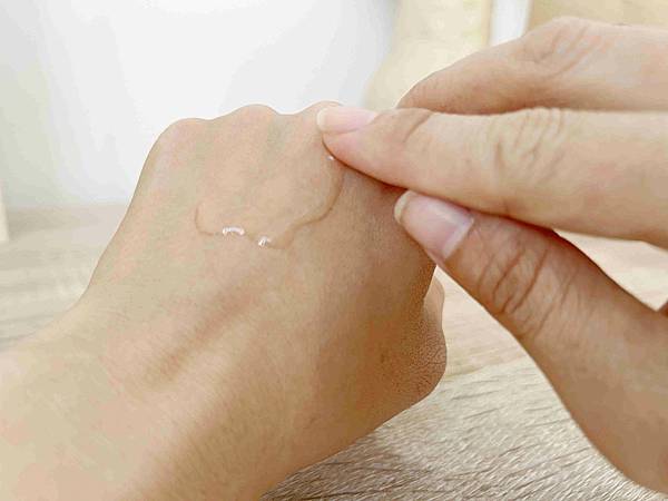 生麗超水潤緊緻保濕安瓶 (14).jpg