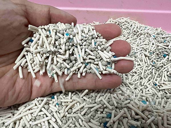 妮可露貓砂 (15).jpg