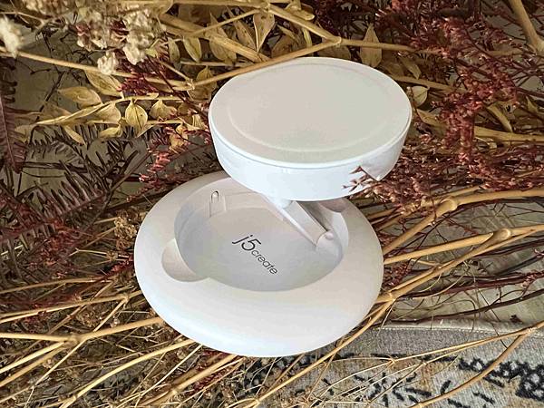 MEG SAFE無線電充 (36).jpg