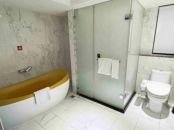 台中世聯商旅 (4).jpg