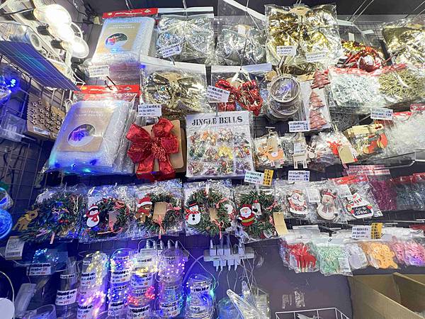 台北後火車站商圈推薦金埃及黛德美天美皮件 六分埔東東玩具(282).jpg