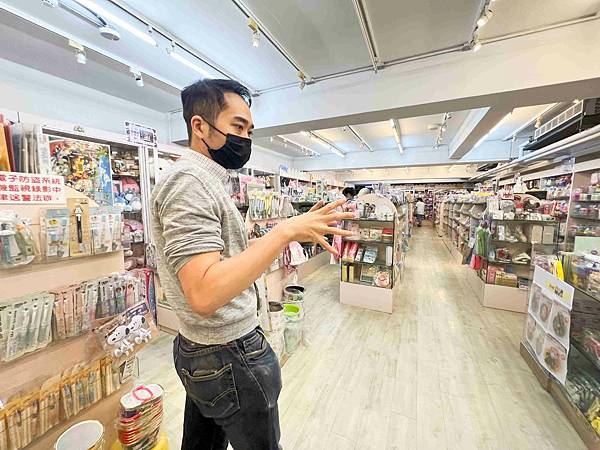 台北後火車站商圈推薦金埃及黛德美天美皮件 六分埔東東玩具(313).jpg