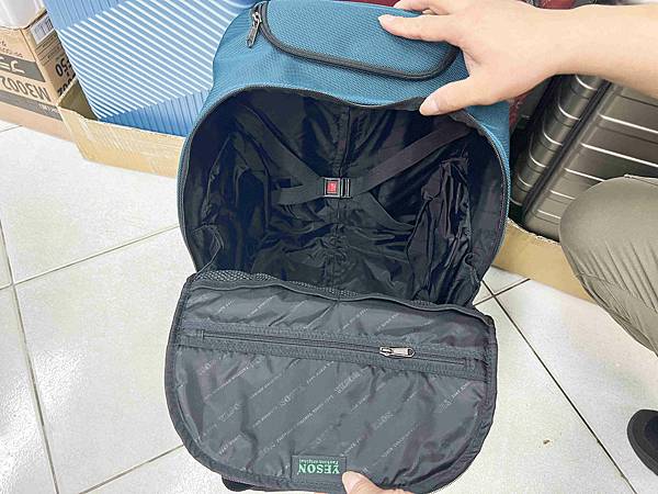 台北後火車站商圈推薦金埃及黛德美天美皮件 六分埔東東玩具(376).jpg