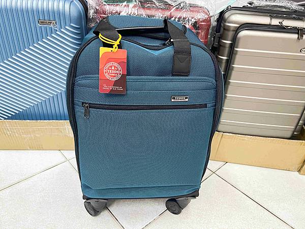 台北後火車站商圈推薦金埃及黛德美天美皮件 六分埔東東玩具(379).jpg