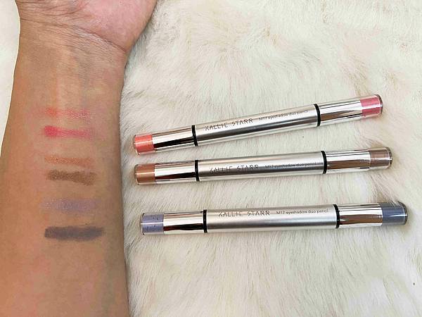 kalliestarr眼線液水眉筆旋轉口紅雙頭眼影筆 (11).jpg