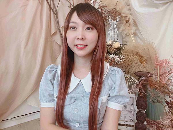 kalliestarr眼線液水眉筆旋轉口紅雙頭眼影筆 (61).jpg