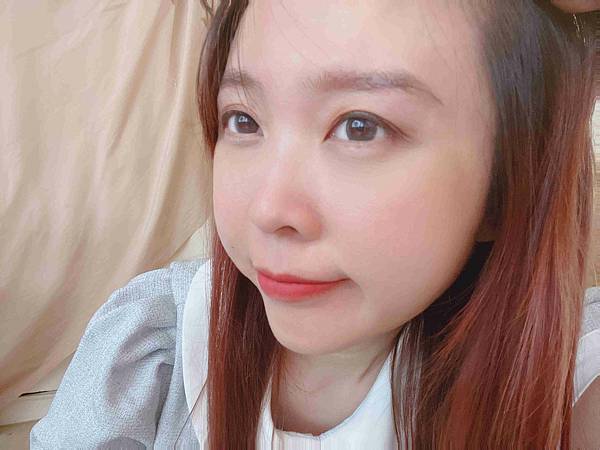 kalliestarr眼線液水眉筆旋轉口紅雙頭眼影筆 (74).jpg