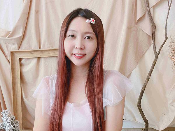 kalliestarr眼線液水眉筆旋轉口紅雙頭眼影筆 (81).jpg