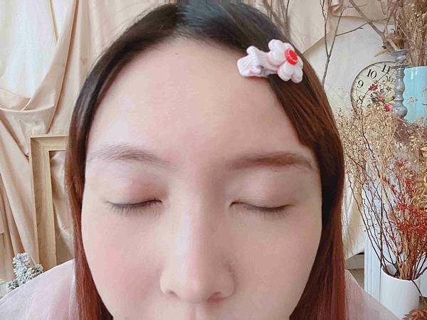 kalliestarr眼線液水眉筆旋轉口紅雙頭眼影筆 (84).jpg