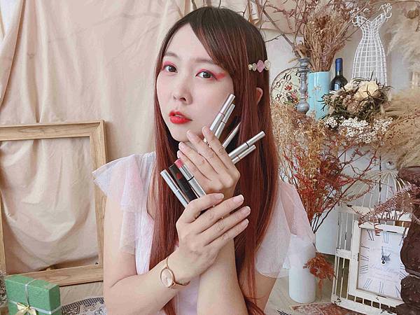 kalliestarr眼線液水眉筆旋轉口紅雙頭眼影筆 (133).jpg