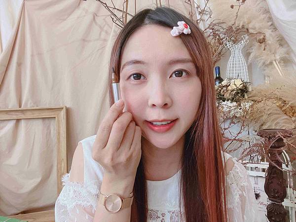 kalliestarr眼線液水眉筆旋轉口紅雙頭眼影筆 (113).jpg