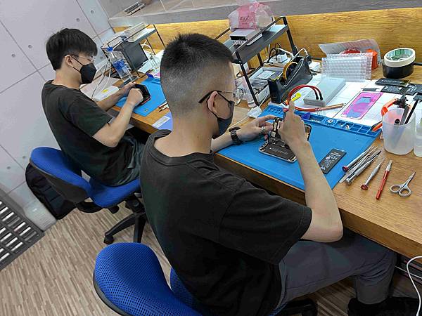 ProFix手機維修 (36).jpg