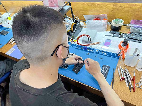 ProFix手機維修 (45).jpg