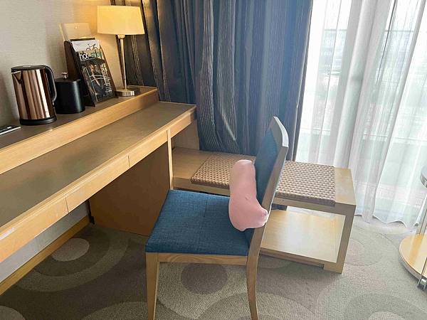 格蕾莎辦公倚靠枕 (10).jpg