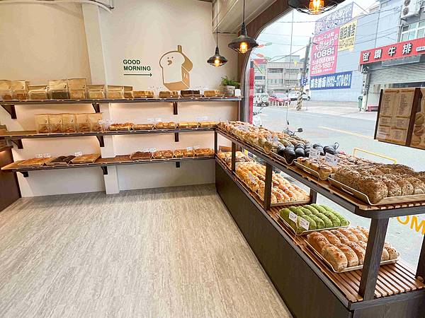 小鳥吃吐司 (11).jpg