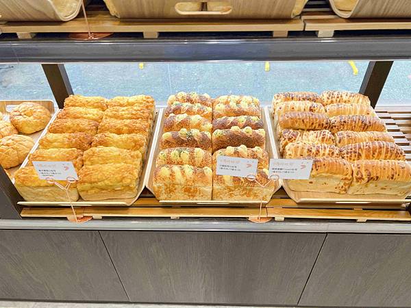 小鳥吃吐司 (44).jpg