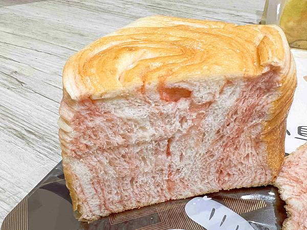 小鳥吃吐司 (86).jpg