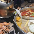 巴適經典麻辣鍋林口店榴槤鍋 (67).jpg
