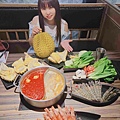 巴適經典麻辣鍋林口店榴槤鍋 (72).jpg