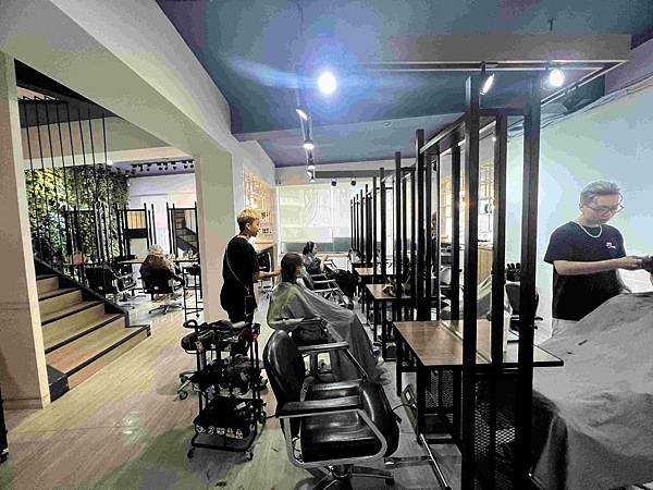 旭HAIR美髮台北車站旗鑑店 (23).jpg