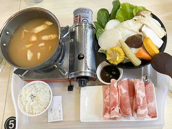 探索迷宮歐式莊園與韓服體驗 (32).jpg