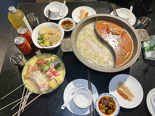 川串兒四川麻辣串串鍋 (30).jpg