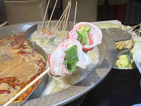 川串兒四川麻辣串串鍋 (51).jpg