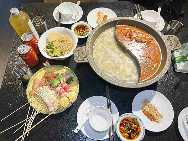 川串兒四川麻辣串串鍋 (66).jpg