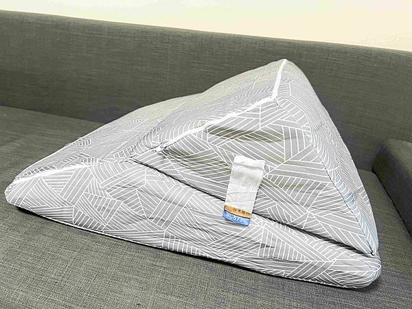 日本旭川 健康睡眠專家,人氣商品人體工學多功能背墊 (22).jpg