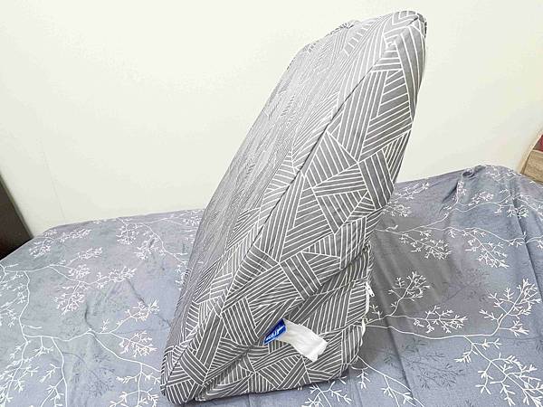 日本旭川 健康睡眠專家,人氣商品人體工學多功能背墊 (36).jpg