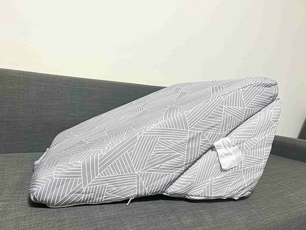 日本旭川 健康睡眠專家,人氣商品人體工學多功能背墊 (42).jpg