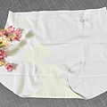 YOLOMI冰絲內褲 (1).jpg