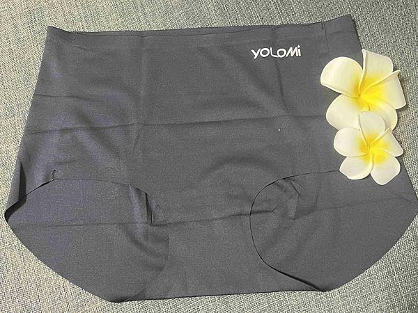 YOLOMI冰絲內褲 (11).jpg