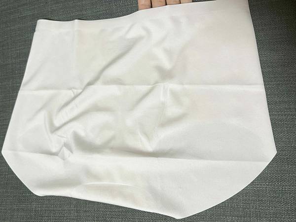 YOLOMI冰絲內褲 (14).jpg