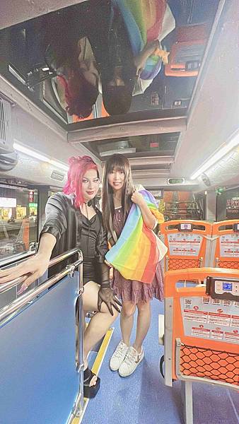 2023 Color Taipei 台北彩虹觀光巴士｜最紅變裝皇后同遊導覽 (47).jpg