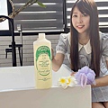 南法香頌忍冬蜂蜜洗髮精 (34).jpg